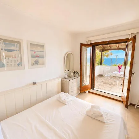Sea Breeze House 50m From - 2floors- 6guests * Gerakini