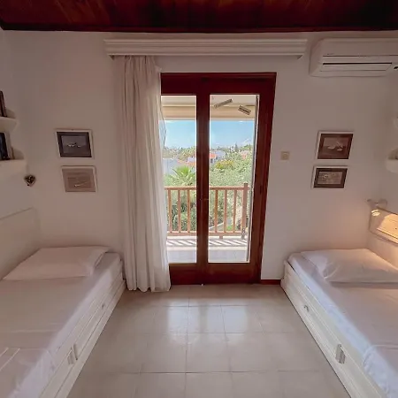 Hébergement de vacances Sea Breeze House 50m From - 2floors- 6guests