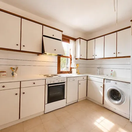 Sea Breeze House 50m From - 2floors- 6guests
