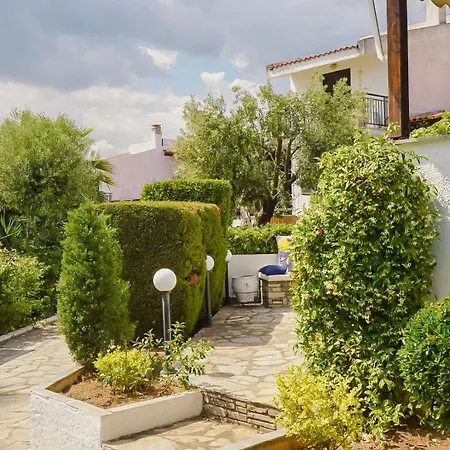 Sea Breeze House 50m From - 2floors- 6guests Hébergement de vacances *